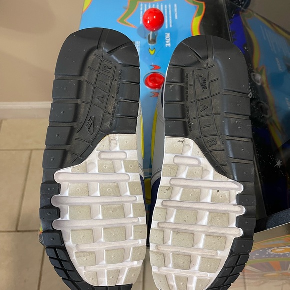 Nike Air Max 1 - Youth Size 7 / Women’s Size 8.5 - Picture 5 of 7